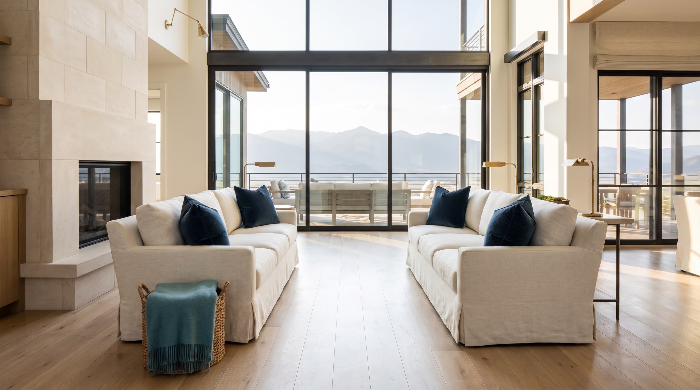 Sunlit Colorado great room with mountain views, immaculately clean